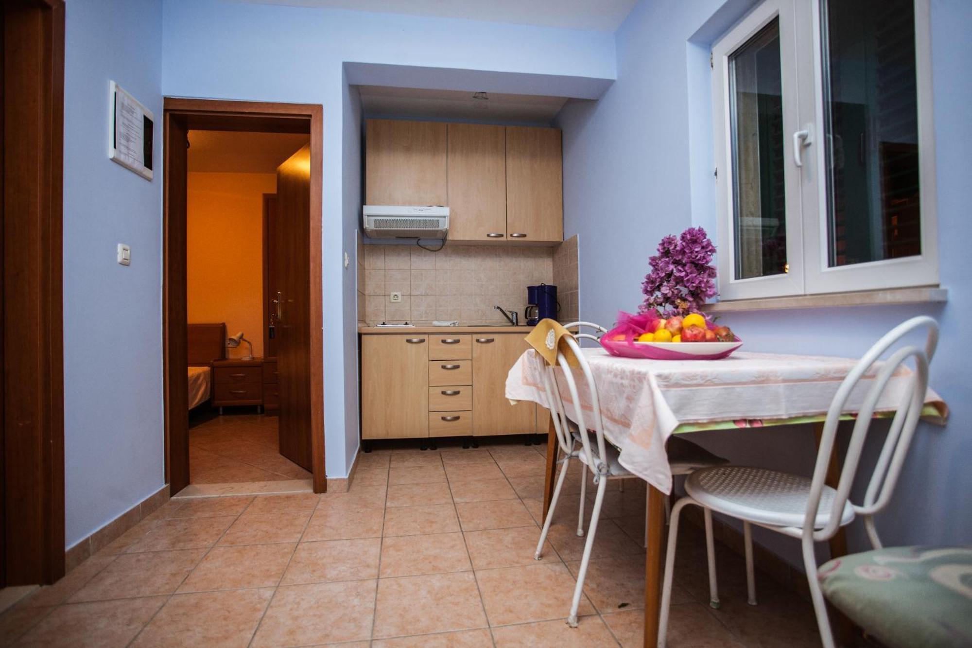 Apartments Agava-Mirjana Omiš Chambre photo