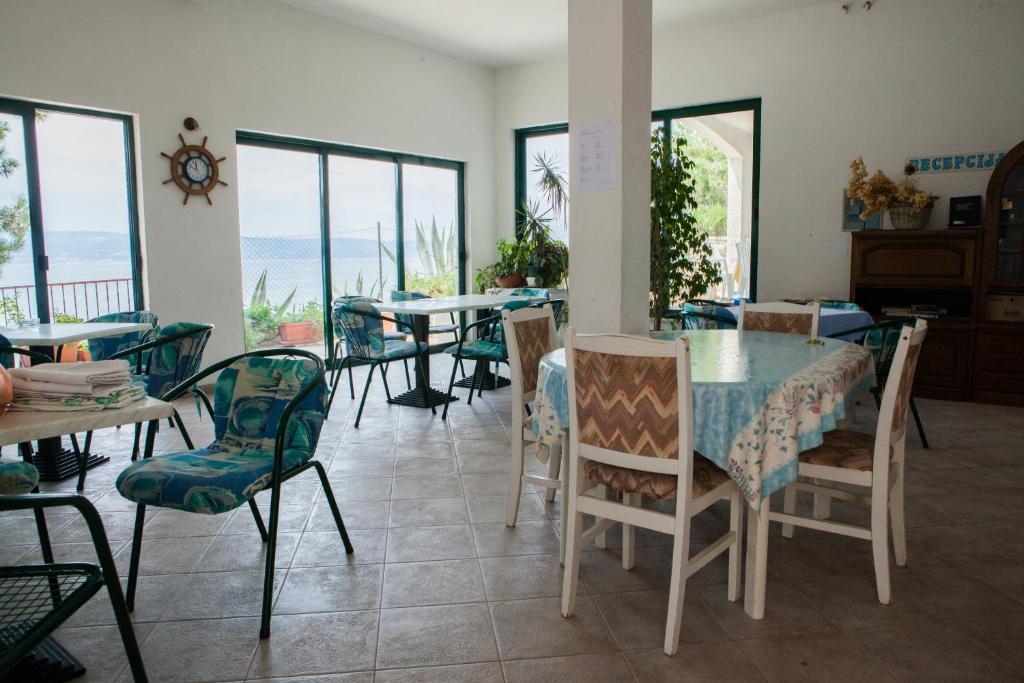 Apartments Agava-Mirjana Omiš Extérieur photo