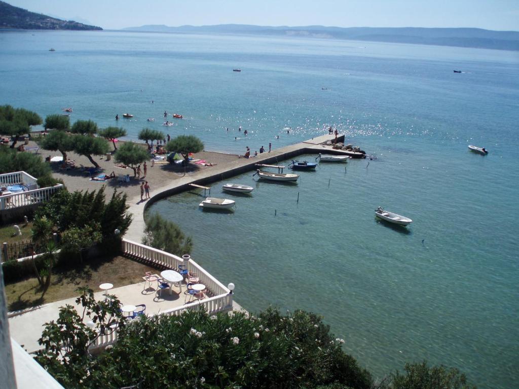 Apartments Agava-Mirjana Omiš Chambre photo